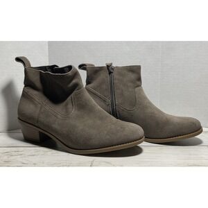Vionic  Vera Size 8 Greige Water-Resistant Suede Ankle Boots